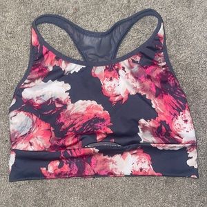 NWOT VS Sport Bra
